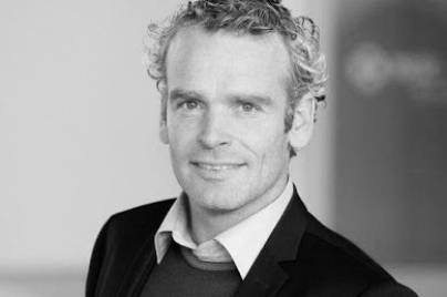 Image of Simon Leth